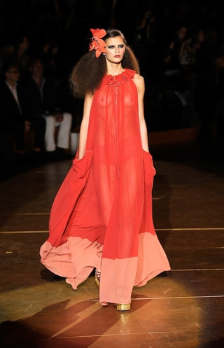 Illustration for article titled Marc Jacobs' Latest Isn't Particularly Inspired, But Gorgeous Nonetheless